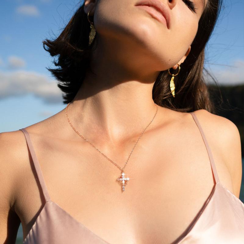 CLARISSE™ – Classic Cross & Crown Necklace